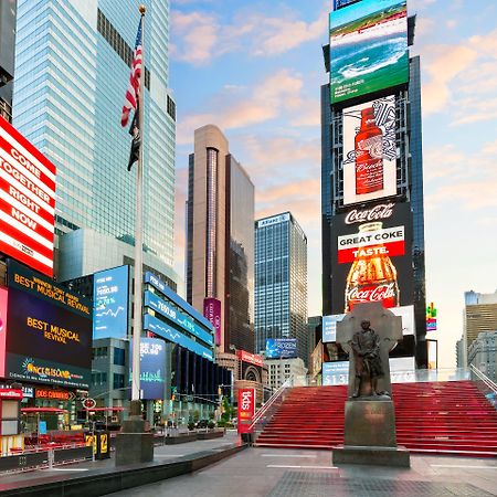 Crowne Plaza Times Square Manhattan, An Ihg Hotel New York Exterior foto